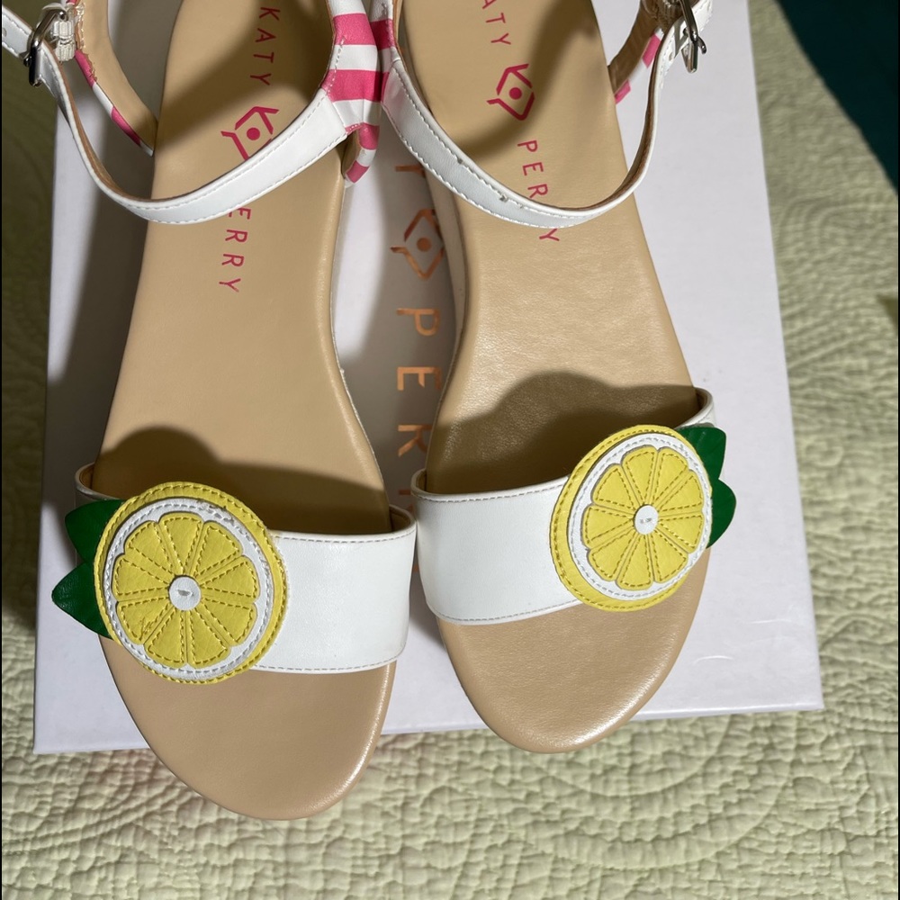 Katy Perry Carolynn Lemonade Flatform Sandals